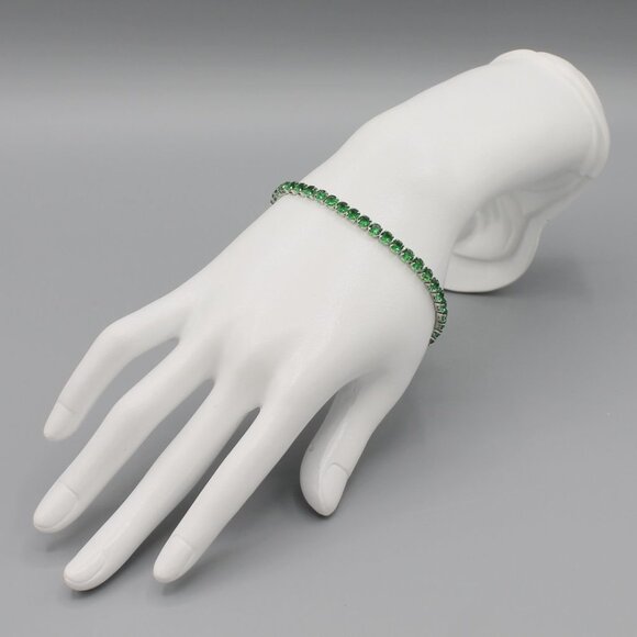 Jewelry bracelet silver tone with green stones sparkly adjustable fashion new - Picture 2 of 7